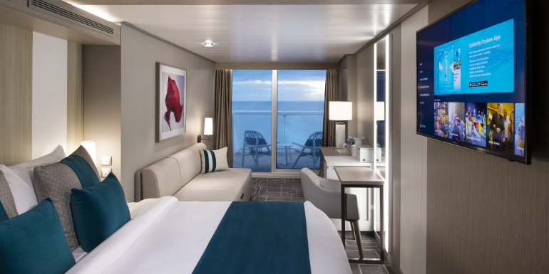 balcony veranda cabin bed stateroom cruise