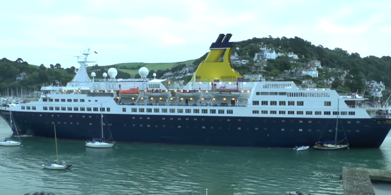 cruises saga pearl II luxury ship yachts